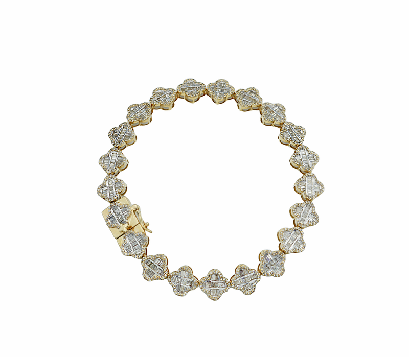 Diamond Clover Bracelet in 10K Yellow Gold (3.00ct t.w)