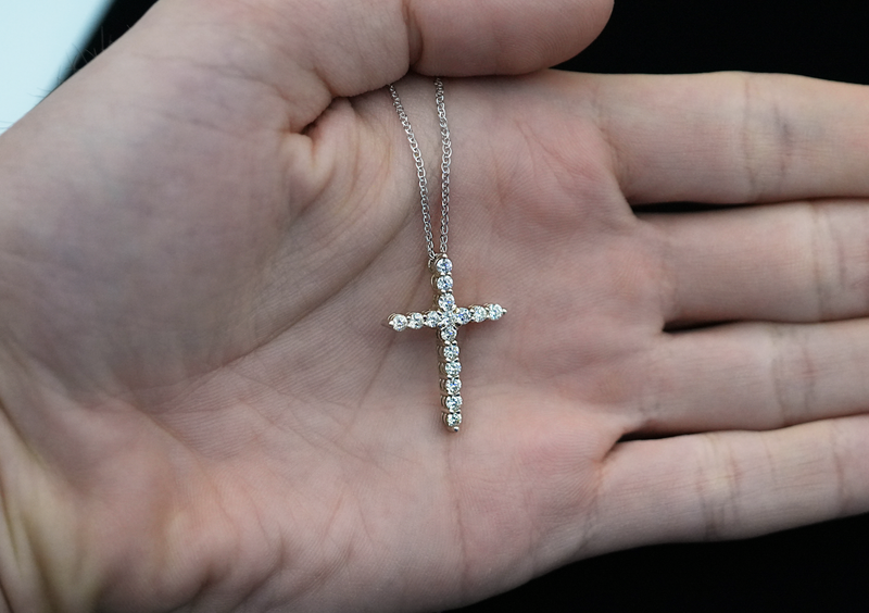 14K White Gold Cross Diamond Charm (.90ct)