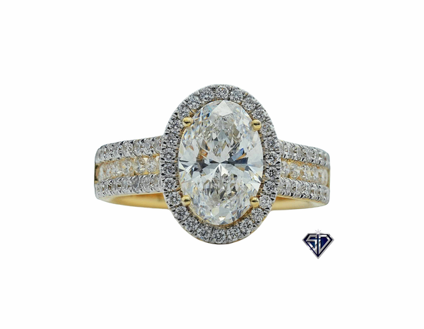 Lab Grown Diamond Oval Halo Engagement Ring (3.04CTW LB) in 14K Gold